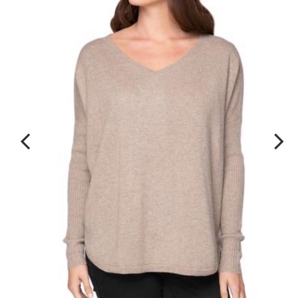 V neck oversized cashmere sweater - Picture 5 of 5